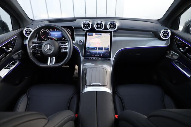 Mercedes-Benz GLC-KLASSE 400e AMG 4-Matic Aut9 | 381PK | Luchtvering | Achterasbesturing | Massage | Head-up | Keyles-go | Burmester | Pano | Distronic+ | Sfeerverlichting | Carbon | 2023.