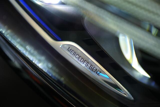 Mercedes-Benz GLC-KLASSE 300e 4MATIC AMG Line Nightpakket Keyless Go/Start HUD