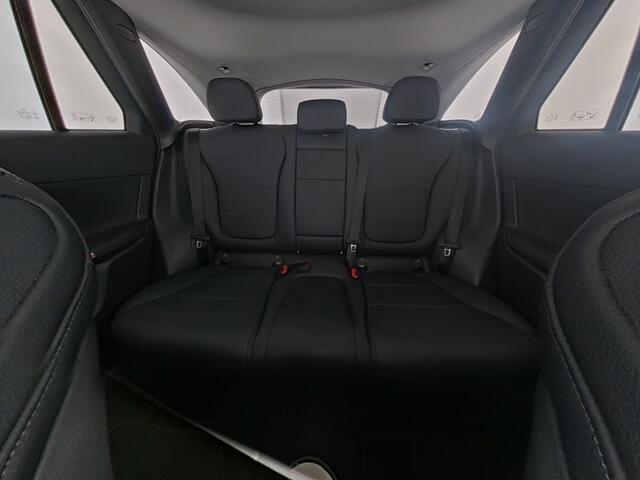 Mercedes-Benz GLC-KLASSE 300 e 4MATIC Plug-In Hybride Trekhaak | Panorama Schuif-Kanteldak | Memory voorstoelen | Ledkoplampen | Stoel en Stuurverwarming. Inclusief 24 maanden MB Certified garantie voor Europa.