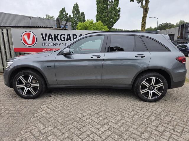 Mercedes-Benz GLC-KLASSE 300e 4MATIC 19"/Leder + memory l+r/Matrix LED/Dodehoek/Adaptieve cruise/360 camera/Stoelverwarming