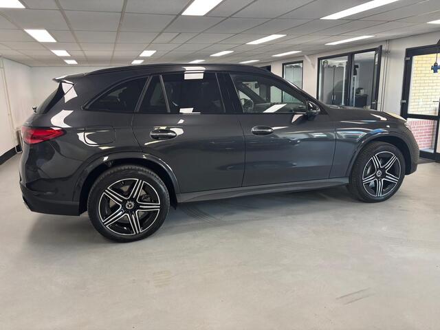 Mercedes-Benz GLC-KLASSE 400e 4MATIC AMG Panorama Memory 360 Keyless
