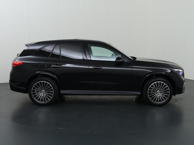 Mercedes-Benz GLC-KLASSE 300e 4MATIC Sport Edition | Panoramaschuifdak | Premium pakket | Nightpakket | 360° camera | Dodehoekassistent | DIGITAL LIGHT |