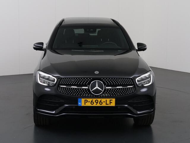 Mercedes-Benz GLC-KLASSE 300e 4MATIC Business Solution AMG | Night | Panoramadak | Trekhaak | Widescreen | Stoelverwarming |
