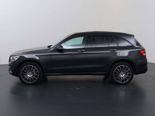 Mercedes-Benz GLC-KLASSE 300e 4MATIC Business Solution AMG | Night | Panoramadak | Trekhaak | Widescreen | Stoelverwarming |