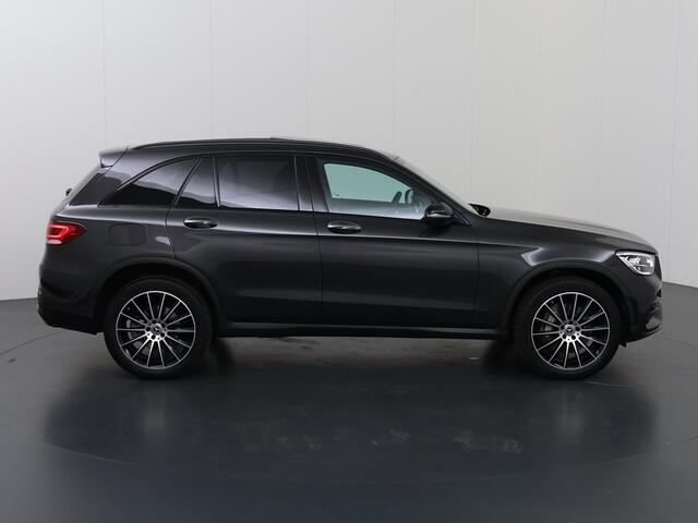 Mercedes-Benz GLC-KLASSE 300e 4MATIC Business Solution AMG | Night | Panoramadak | Trekhaak | Widescreen | Stoelverwarming |