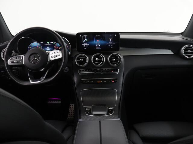 Mercedes-Benz GLC-KLASSE 300e 4MATIC Business Solution AMG | Night | Panoramadak | Trekhaak | Widescreen | Stoelverwarming |