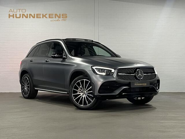 Mercedes-Benz GLC-KLASSE 300e 4MATIC Adapt. cruise | Open dak | Burmester | Massage | Memory | Stoelverwarming | Camera | Ambiente verlichting | Carplay | Originele kleur*