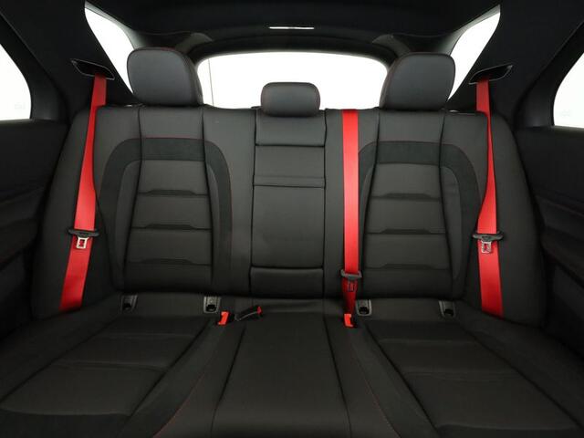 Mercedes-Benz GLE-KLASSE AMG 53 Hybrid 4MATIC+ Premium | Trekhaak | 22 Inch AMG Velgen | Night Pakkety | Panorama Schuif-Kanteldak. Inclusief 48 maanden Mercedes-Benz Certified garantie voor Europa.