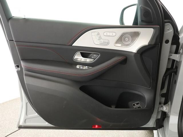 Mercedes-Benz GLE-KLASSE AMG 53 Hybrid 4MATIC+ Premium | Trekhaak | 22 Inch AMG Velgen | Night Pakkety | Panorama Schuif-Kanteldak. Inclusief 48 maanden Mercedes-Benz Certified garantie voor Europa.