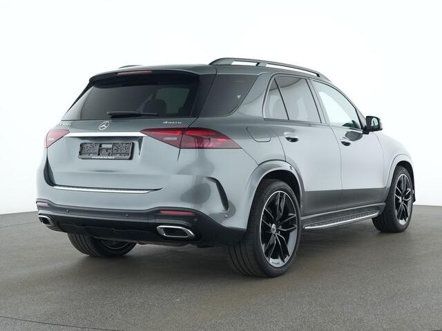Mercedes-Benz GLE-KLASSE 400 e 4MATIC AMG Plug-In Hybride AMG Line | Night Pakket | Panorama Schuif-Kanteldak | 22 Inch AMG Velgen | Head-up-Display. Inclusief 24 maanden MB Certified garantie voor Europa.