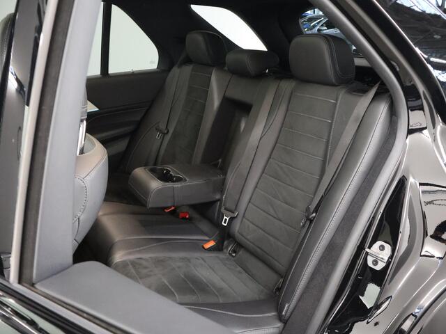 Mercedes-Benz GLE-KLASSE 350 e 4MATIC Premium Plus | AMG | Night | Panoramadak | Trekhaak | Multibeam | Luchtvering |