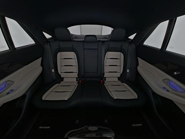 Mercedes-Benz GLE-KLASSE Coupé Mercedes-AMG 53 Hybrid 4MATIC+ AMG Night-Paket | Trekhaak | Distronic | Panorama Schuif-Kanteldak | 21 Inch AMG Velgen. Inclusief 24 maanden Mercedes-Benz Certified garantie voor Europa.