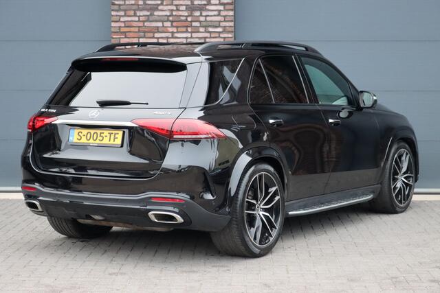 Mercedes-Benz GLE-KLASSE 580 V8 4MATIC Premium+ AMG Line | 7 Zitplaatsen | Airmatic | Distronic+ | Panoramadak | Burmester | Trekhaak | Standkachel | Keyless Go | Surround Camera | Soft-Close | HUD |