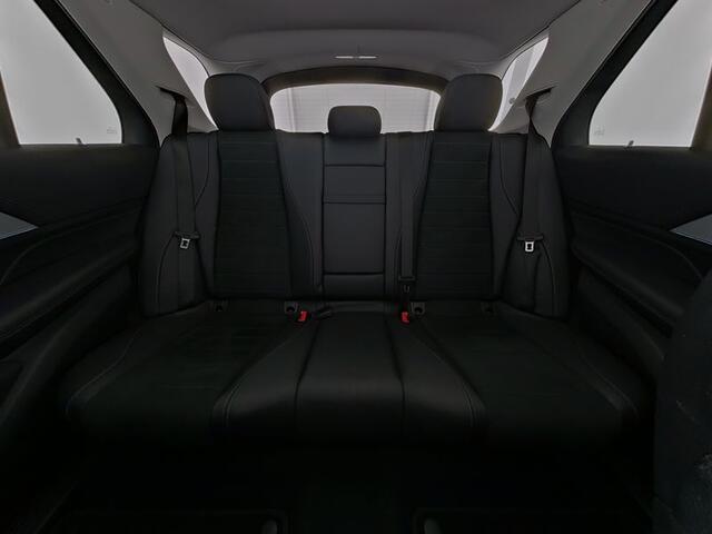 Mercedes-Benz GLE-KLASSE 400 e 4MATIC AMG Plug-In Hybride AMG | Night Pakket | Panorama Schuif-Kanteldak | Trekhaak | Head-up-Display | Rijassistentiepakket plus | Inclusief 24 maanden MB Certified garantie voor Europa.