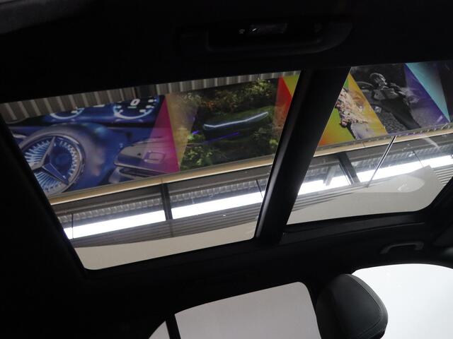 Mercedes-Benz GLE-KLASSE AMG 53 Hybrid 4MATIC+ Night Edition | Premium Plus | Panoramaschuifdak | Trekhaak | Treeplanken | 22" lichtmetalen velgen | AIRMATIC | Stoelventilatie |