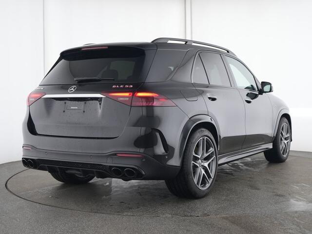 Mercedes-Benz GLE-KLASSE Mercedes-AMG 53 Hybrid 4MATIC+ AMG Line | Night Pakket | Panorama Schuif-Kanteldak | Distronic | Airmatic | Parkeerpakket met 360°-camera. Inclusief 24 maanden MB Certified garantie voor Europa.
