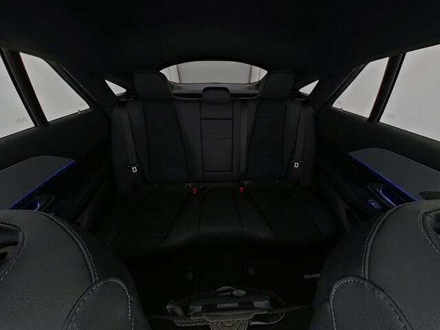 Mercedes-Benz GLE-KLASSE Coupé 400 e 4MATIC AMG Plug-In Hybride AMG Line | Night Pakket | Panorama Schuif-Kanteldak | Distronic | Trekhaak | 22I nch AMG Velgen | Stuur en stoelverwarming. Inclusief 24 maanden MB Certified garantie voor Europa.