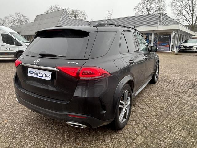Mercedes-Benz GLE-KLASSE 350 e 4MATIC Premium Plus | Bellen voor bezichtiging | 334pk | AMG | Panoramadak | Trekhaak | Burmester | AIRMATIC luchtvering | Standkachel | Stoelverwarming | Stoelkoeling | 360 camera | Achterbankverwarming | Adaptive cruise control