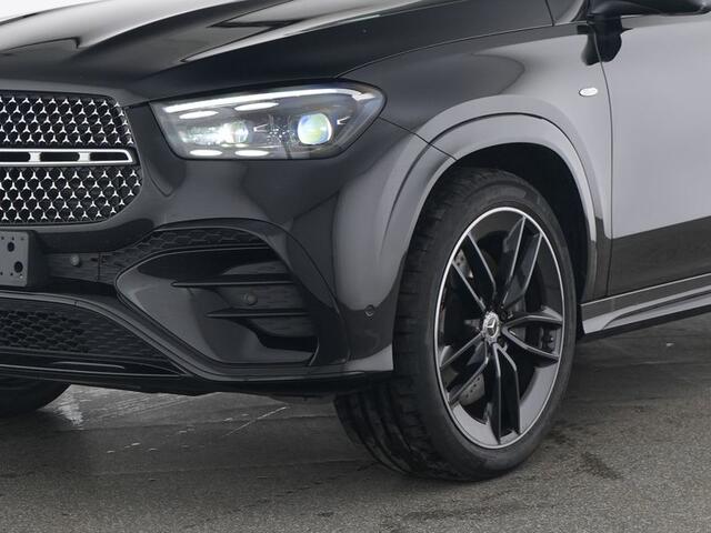 Mercedes-Benz GLE-KLASSE 400 e 4MATIC AMG Plug-In Hybride AMG | Night Pakket | Trekhaak | Airmatic | Panorama Schuif-Kanteldak | 22 Inch AMG Velgen. Inclusief 24 maanden MB Certified garantie voor Europa.