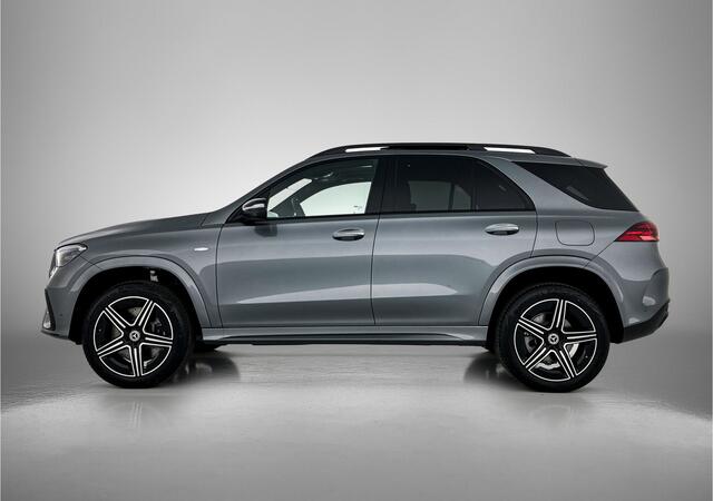 Mercedes-Benz GLE-KLASSE 400 e 4MATIC Sport Edition Premium Plus | Nightpakket | Trekhaak | Winter pakket | Rijassistentiepakket | MULTIBEAM LED-koplampen | Burmester® 3D surround | Inclusief 24 maanden Mercedes-Benz Certified garantie voor Europa.
