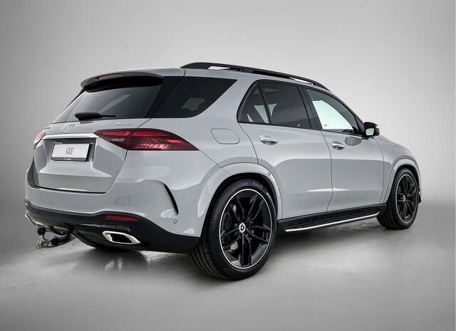 Mercedes-Benz GLE-KLASSE 400 e 4MATIC Sport Edition Premium Plus | Winterpakket | Nightpakket | Verlichte treeplanken | Trekhaak | Panoramaschuifdak | Sfeerverlichting | 22 inch vijf-dubbelspaaks AMG-velgen |