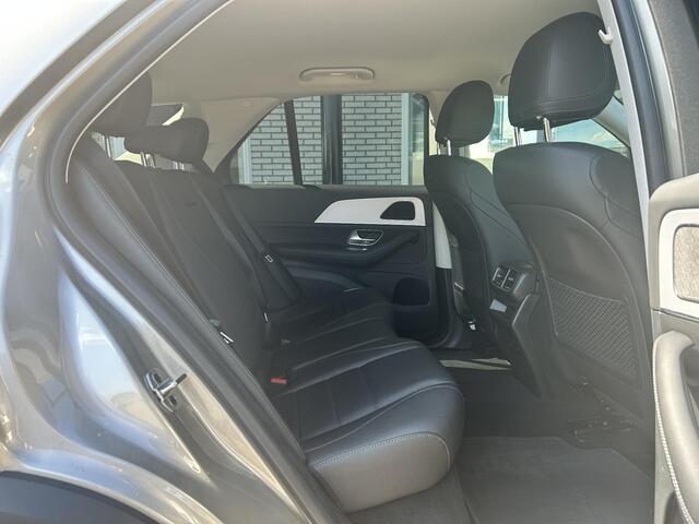 Mercedes-Benz GLE-KLASSE 350 e 4MATIC Premium Plus | Elektrische Stoelen | 360 Camera | Treeplanken