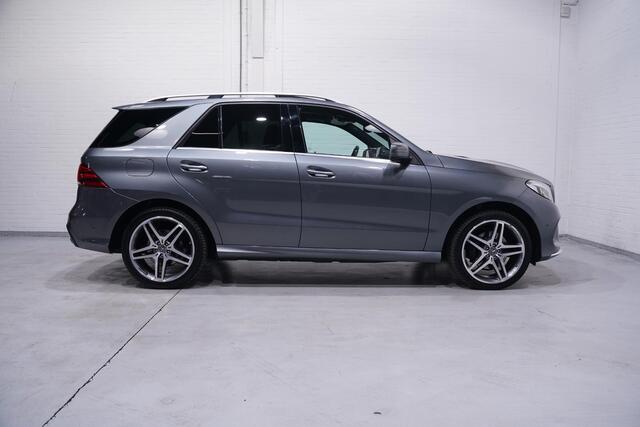 Mercedes-Benz GLE-KLASSE 250 d 4MATIC AMG Sport Edition pano-dak lederen bekleding luchtvering led-verlichting 21"-inch lmv soft-close electrische-achterklep private-glas PDC v+a wegklapbare trekhaak cruise-controle zwarte dakhemel Navigatie dakrails-allu