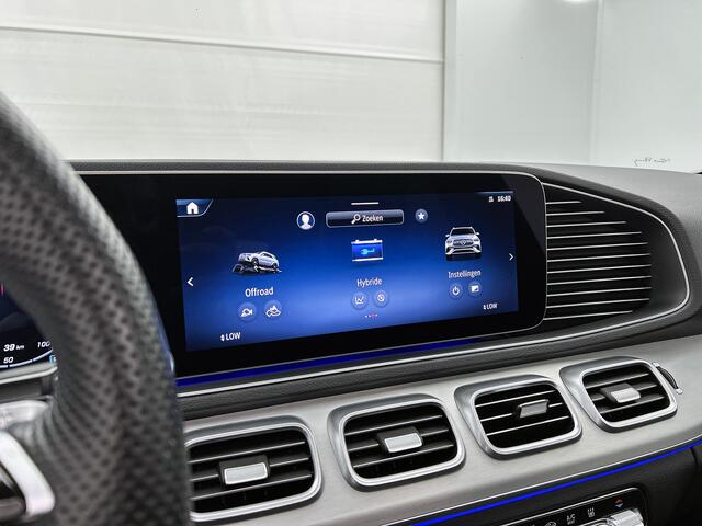 Mercedes-Benz GLE-KLASSE 400 e 4MATIC AMG Plug-In Hybride AMG Line | Night Pakket | Panorama Schuif-Kanteldak | Trekhaak | Alarm Klasse 3 | AC en DC Laden | Magic Vision Control.