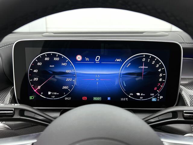 Mercedes-Benz Glc Coupé 300e 4MATIC Sport Edition | Premium Plus | Winterpakket | Nightpakket | Trekhaak | AMG spoiler | 20 inch AMG velgen | Panoramaschuifdak | Head-up display | 360° camera | Burmester® 3D sound systeem | Augmented Reality navigatie |