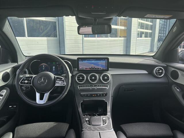 Mercedes-Benz Glc Coupé 300e 4MATIC Business Solution AMG