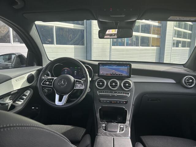 Mercedes-Benz Glc Coupé 300e 4MATIC Business Solution AMG