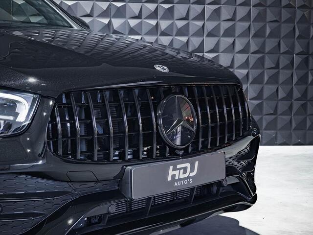 Mercedes-Benz Glc Coupé 300e 4M AMG | Schuifd. | Luchtv. | All Black | 21" | Topv. | High Perf. Li. | Side |