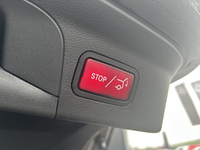 Mercedes-Benz Glc Coupé 300e 4MATIC AMG | Beige Leder | Trekhaak | Burmester Sound | DAB Tuner | LED verlichting | Stoelverwarming | Digitaal dashboard display