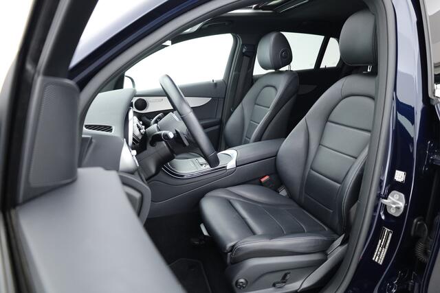 Mercedes-Benz Glc Coupé 300e 4MATIC Business Solution Luxury | Adapt. Cruise | Apple CarPlay & Android Auto | Pano | Trekhaak | Dodehoek | Stoelverw.