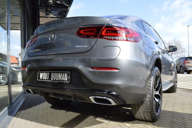 Mercedes-Benz Glc Coupé 300e 4MATIC AMG Led Leder Schuifdak Memory Virtual Camera Trekh Pdc