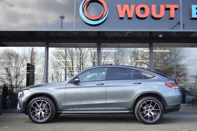 Mercedes-Benz Glc Coupé 300e 4MATIC AMG Led Leder Schuifdak Memory Virtual Camera Trekh Pdc