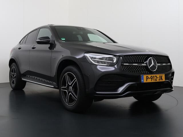 Mercedes-Benz Glc Coupé 300e 4MATIC Business Solution AMG Schuifdak Trekhaak Sfeerverlichting Camera