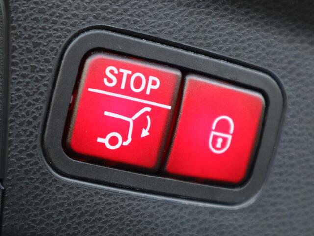 Mercedes-Benz Glc Coupé 300e 4MATIC AMG line | Schuifdak | LED Koplampen | Burmester | Camera | LED | Automaat