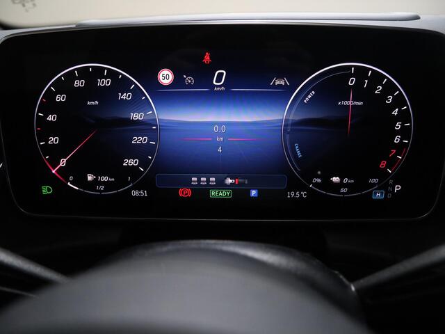 Mercedes-Benz Glc Coupé 300e 4MATIC Sport Edition | AMG | Panoramadak | Premium | Head-up | Treeplanken | Trekhaak |