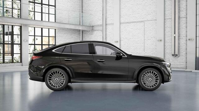 Mercedes-Benz Glc Coupé 300e 4MATIC Sport Edition | AMG | Panoramadak | Premium pakket | Winterpakket | Treeplanken | Trekhaak |