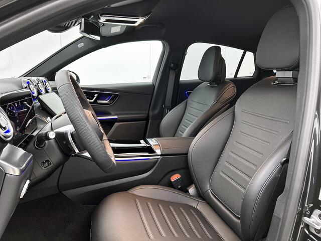 Mercedes-Benz Glc Coupé 300e 4MATIC Business Solution AMG | Advanced plus | Nightpakket | Trekhaak | Smartphone-integratie | Sierdelen ruitlook zilvergrijs | Sfeerverlichting |