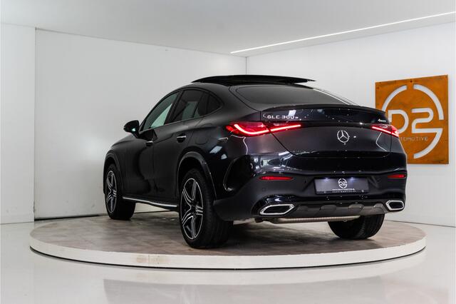 Mercedes-Benz Glc Coupé 300e 4MATIC AMG 320PK | Pano | Burmester | Memory | Keyless | VOL! 12 MND Garantie