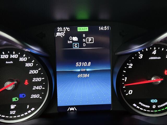 Mercedes-Benz Glc Coupé 300 e 4MATIC Business Solution AMG Panorama Schuif-Kanteldak | Inclusief 24 maanden MB Certified garantie voor Europa.