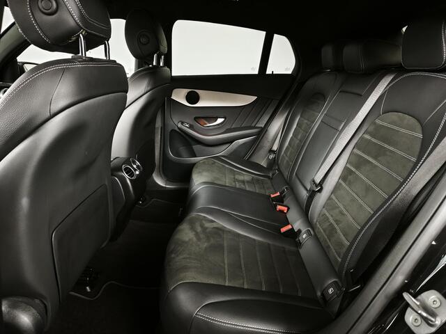 Mercedes-Benz Glc Coupé 300e 4MATIC Business Solution AMG | Achteruitrijcamera | Navigatie | Stoelverwarming | Elektrische Achterklep |