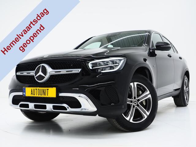 Mercedes-Benz Glc Coupé 300e 4MATIC | Leder | Camera | Virtual | Stoelverwarming | Donkere Hemel | Dodehoek | Carplay