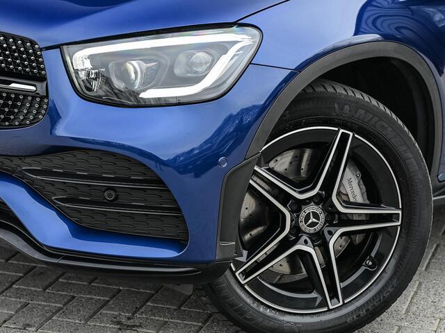 Mercedes-Benz Glc Coupé 300e 4MATIC Business Solution AMG