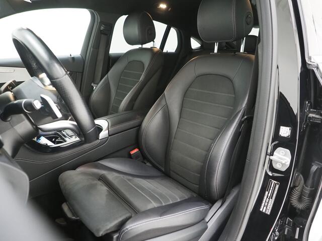 Mercedes-Benz Glc Coupé 300e 4MATIC AMG | Leder/Alcantara | Camera | Stoelverwarming | Sportstuur | Cruise | DAB | Carplay
