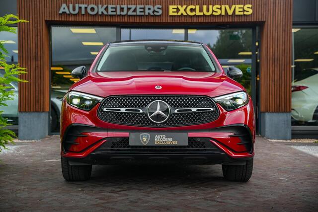Mercedes-Benz Glc Coupé 400e 4MATIC AMG Line Schuifdak Ambient Trekhaak Leer 360 Camera Memory ACC