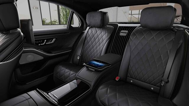 Mercedes-Benz S-KLASSE 580 e 4MATIC Lang AMG Line | Entertainment achter | Chauffeurpakket | Massage voor en achter | Microvezel hemelbekleding | Night pakket |