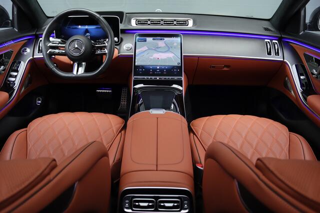 Mercedes-Benz S-KLASSE 580 e 4MATIC Lang AMG Line | Airmatic | Distronic+ | Chauffeurspakket | Memory | Stoelventilatie V+A | Burmester | Soft-Close | Digital Light | Vlakkenverwarming | HUD | Zonweringspakket |